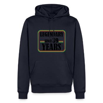 Légendaire depuis 39 ans, 39 anniversaire, enfin 39 - Sweat à capuche Premium bio Homme - bleu marine - Devant - Nico (187cm)