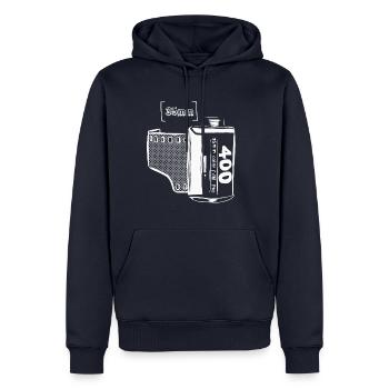 Fotograf - Männer Premium Bio Hoodie - Navy - Vorne - Nico (187cm)
