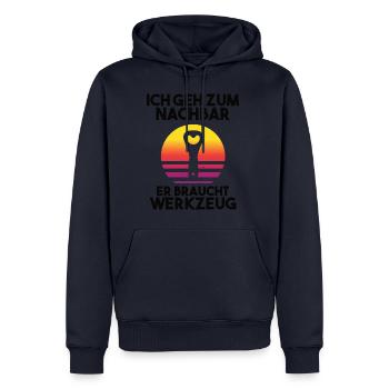 Ich geh zum Nachbarn er braucht Werkzeug - Männer Premium Bio Hoodie - Navy - Vorne - Nico (187cm)