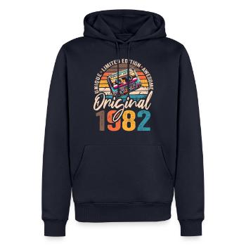Vintage Né 1982 Anniversaire Original 1982 - Sweat à capuche Premium bio Homme - bleu marine - Devant - Nico (187cm)