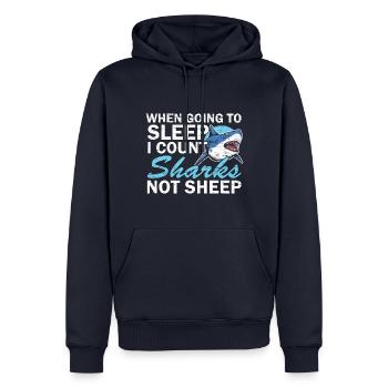 Wenn ich schlafen gehe, zähle ich Haie, nicht Scha - Männer Premium Bio Hoodie - Navy - Vorne - Nico (187cm)