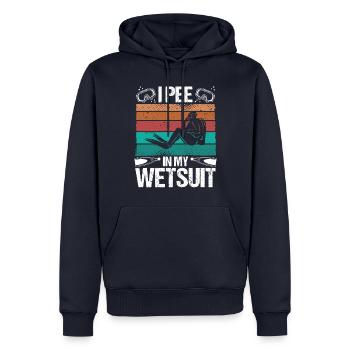 Scuba Diver I pee in my Wetsuit Funny Scuba Diving - Männer Premium Bio Hoodie - Navy - Vorne - Nico (187cm)