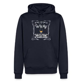Je Suis Comme Le Whisky Plus Je Vieillis Plus Je - Sweat à capuche Premium bio Homme - bleu marine - Devant - Nico (187cm)