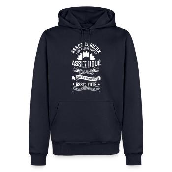 Assez Curieux Pour Tout Démonter Assez Doué - Sweat à capuche Premium bio Homme - bleu marine - Devant - Nico (187cm)