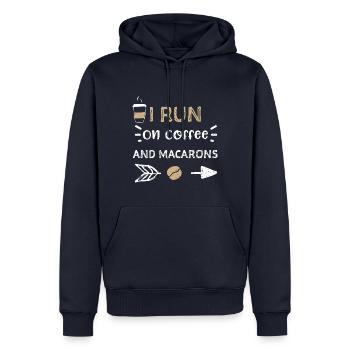 I Run On Coffee And Macarons - Männer Premium Bio Hoodie - Navy - Vorne - Nico (187cm)