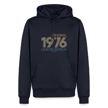 Vintage Edition Limitée 1976 Année de Naissance - Sweat à capuche Premium bio Homme - bleu marine - Devant - Nico (187cm)
