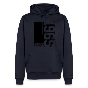 ÉDITION LIMITÉE 61E ANNIVERSAIRE 1965 - Sweat à capuche Premium bio Homme - bleu marine - Devant - Nico (187cm)