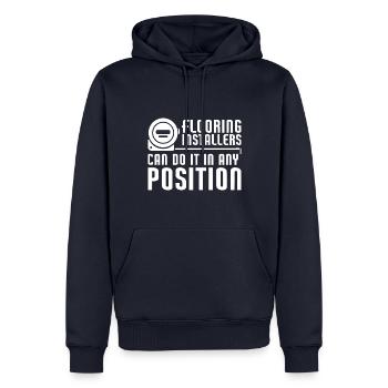 Les installateurs de revêtements de sol peuvent le faire dans n’importe quelle position - Sweat à capuche Premium bio Homme - bleu marine - Devant - Nico (187cm)