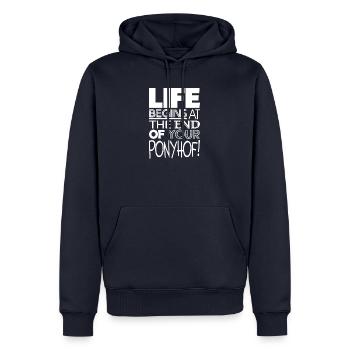 Life begins at the end of your Ponyhof! #2 - Männer Premium Bio Hoodie - Navy - Vorne - Nico (187cm)