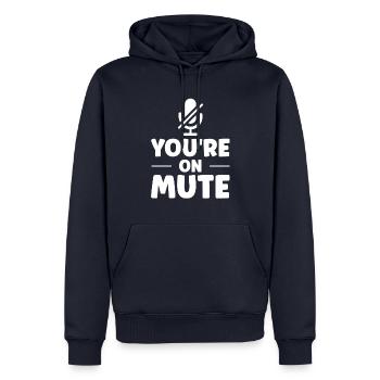 Du bist auf stumm - you are on mute - Männer Premium Bio Hoodie - Navy - Vorne - Nico (187cm)