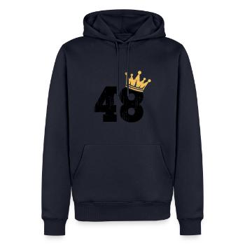 48 Krone 48. Geburtstag 48 Jahre - Männer Premium Bio Hoodie - Navy - Vorne - Nico (187cm)