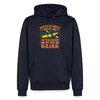Unterschätze Niemals Alten Mann Mit Kajak Kajaker - Männer Premium Bio Hoodie - Navy - Vorne - Nico (187cm)