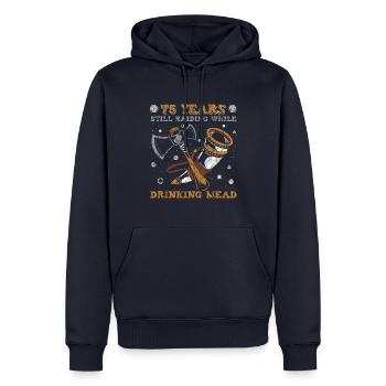 75 Years Still Raiding While Drinking Mead - 75. - Männer Premium Bio Hoodie - Navy - Vorne - Nico (187cm)