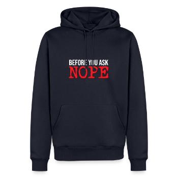 Before you ask NOPE - Männer Premium Bio Hoodie - Navy - Vorne - Nico (187cm)