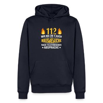 112 Hausbesuche - Feuerwehr Feuerwehrmann - Männer Premium Bio Hoodie - Navy - Vorne - Nico (187cm)