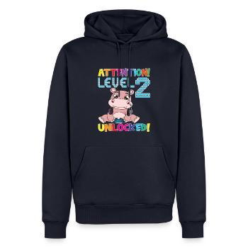 Attention Niveau 2 Anniversaire débloqué - Sweat à capuche Premium bio Homme - bleu marine - Devant - Nico (187cm)