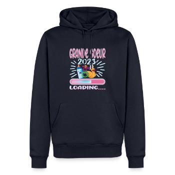 Grande Sœur 2023 - Sweat à capuche Premium bio Homme - bleu marine - Devant - Nico (187cm)