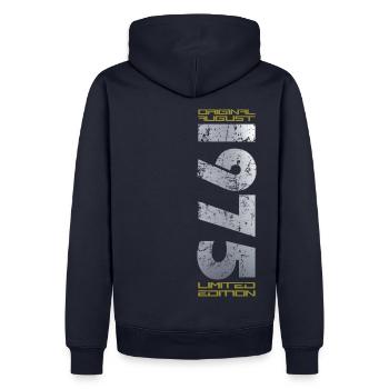 50ème Anniversaire Original Août 1975 Millésime 1975 - Sweat à capuche Premium bio Homme - bleu marine - Dos - Nico (187cm)