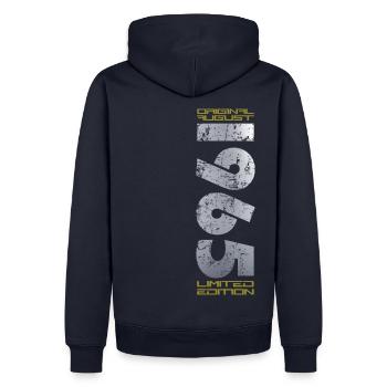 60e anniversaire Original août 1965 Né en 1965 - Sweat à capuche Premium bio Homme - bleu marine - Dos - Nico (187cm)