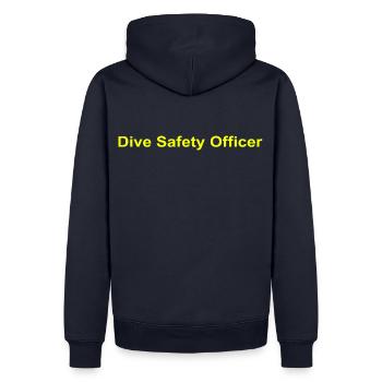 Dive Safety Officer - Männer Premium Bio Hoodie - Navy - Hinten - Nico (187cm)