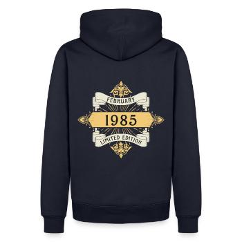 Février 1985 anniversaire édition limitée - Sweat à capuche Premium bio Homme - bleu marine - Dos - Nico (187cm)