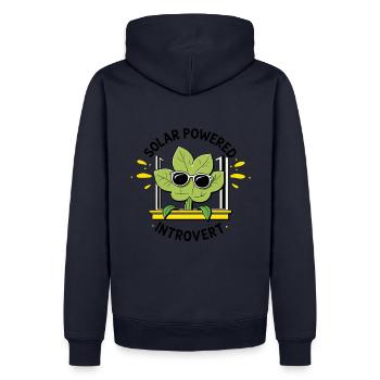 Solarbetriebener Introvert – Pflanzenwitz - Männer Premium Bio Hoodie - Navy - Hinten - Nico (187cm)