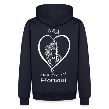 Mon coeur bat 4 chevaux! - Sweat à capuche Premium bio Homme - bleu marine - Dos - Nico (187cm)