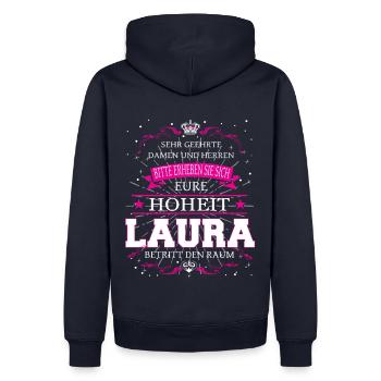Eure Hoheit Laura betritt den Raum - Männer Premium Bio Hoodie - Navy - Hinten - Nico (187cm)