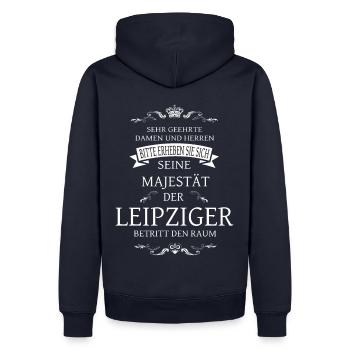 Seine Majestät der Leipziger betritt den Raum - Männer Premium Bio Hoodie - Navy - Hinten - Nico (187cm)