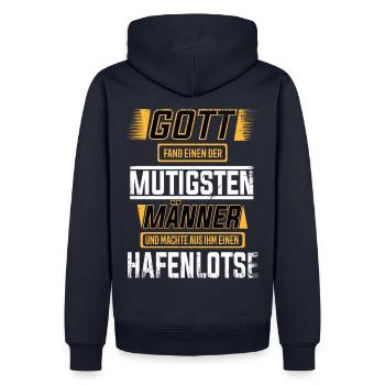 Hafenlotse, einer der mutigsten Männder der Welt - Männer Premium Bio Hoodie - Navy - Hinten - Nico (187cm)