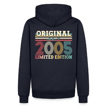 19. Geburtstag Original Juli 2005 Jahrgang 2005 - Männer Premium Bio Hoodie - Navy - Hinten - Nico (187cm)