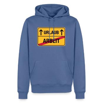 Arbeit – Urlaub (dh) Endlich Urlaub - Männer Premium Bio Hoodie - Taubenblau - Vorne - Nico (187cm)