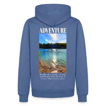 Adventure Life - Conducteur de canoë sur le lac - Sweat à capuche Premium bio Homme - bleu pigeon - Dos - Nico (187cm)