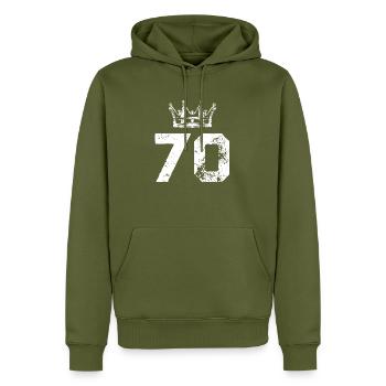 70 Number crown - Men’s Premium Organic Hoodie - khaki - Front - Nico (187cm)