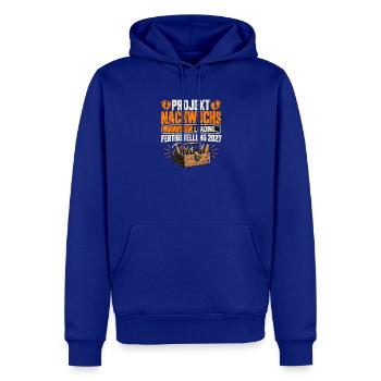 Projekt Nachwuchs Loading – Fertigstellung 2027 - Männer Premium Bio Hoodie - Royalblau - Vorne - Nico (187cm)