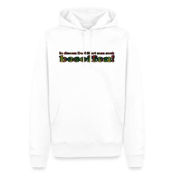 In diesem Dorf fährt an auch besoffen! - Männer Premium Bio Hoodie - Weiß - Vorne - Nico (187cm)
