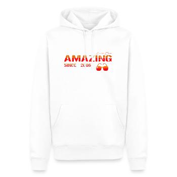 Amazing since 2006 - Männer Premium Bio Hoodie - Weiß - Vorne - Nico (187cm)