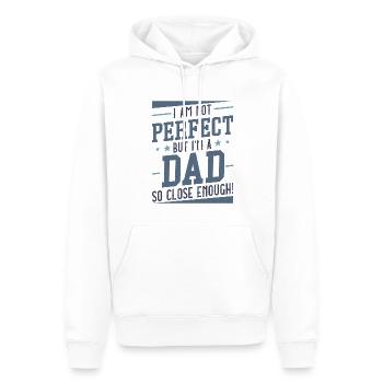 Ich bin nicht perfekt, aber ich bin ein Vater, der so nah genug ist - Männer Premium Bio Hoodie - Weiß - Vorne - Nico (187cm)