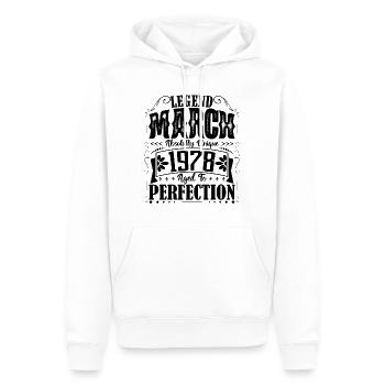 Mars 1978. Cadeau d'Anniversaire mars 1978. March. - Sweat à capuche Premium bio Homme - blanc - Devant - Nico (187cm)