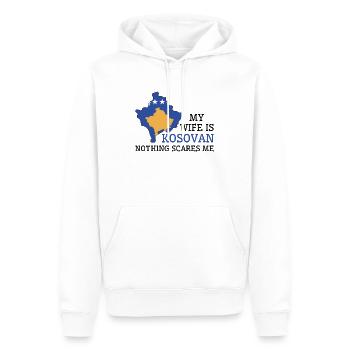 Nichts macht mir Angst Meine Frau ist Kosovarin - Männer Premium Bio Hoodie - Weiß - Vorne - Nico (187cm)