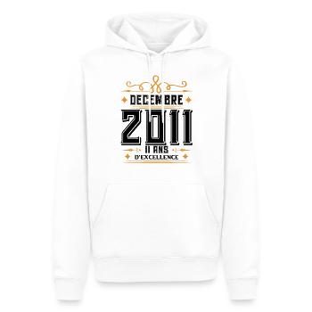 né en DÉCEMBRE 2011, 11 ans, cadeau anniversaire. - Sweat à capuche Premium bio Homme - blanc - Devant - Nico (187cm)