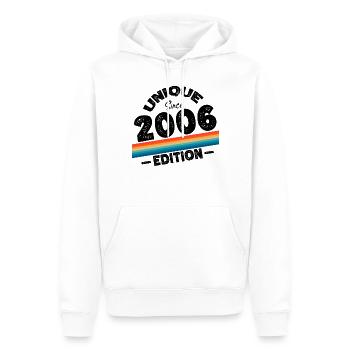 Unique Since 2006 Edition Birthday Vintage 2006 - Men’s Premium Organic Hoodie - white - Front - Nico (187cm)