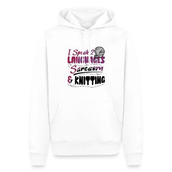 I speak 2 languages sarcasm & Knitting - Männer Premium Bio Hoodie - Weiß - Vorne - Nico (187cm)