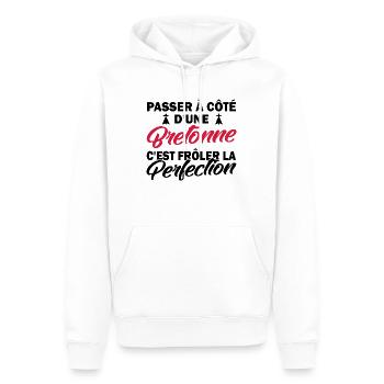 bretonne et perfection / cadeau humour bretonne - Sweat à capuche Premium bio Homme - blanc - Devant - Nico (187cm)