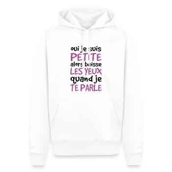 Oui Je Suis Petite Alors Baisse Les Yeux - Sweat à capuche Premium bio Homme - blanc - Devant - Nico (187cm)