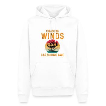Storm Chasing: Den Winden nachjagen, Ehrfurcht einfangen - Männer Premium Bio Hoodie - Weiß - Vorne - Nico (187cm)