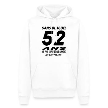 52 ans / anniversaire 52 ans / t-shirt 52 ans - Sweat à capuche Premium bio Homme - blanc - Devant - Nico (187cm)