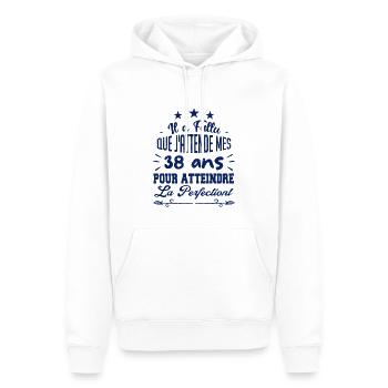 38 ans / perfection - Sweat à capuche Premium bio Homme - blanc - Devant - Nico (187cm)