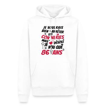 conneries 86 ans / cadeau anniversaire 86 ans - Sweat à capuche Premium bio Homme - blanc - Devant - Nico (187cm)