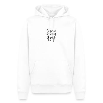 Comparison is the thief of joy - Männer Premium Bio Hoodie - Weiß - Vorne - Nico (187cm)